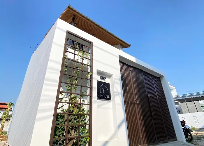 T House Nhà khách Phan Thiết